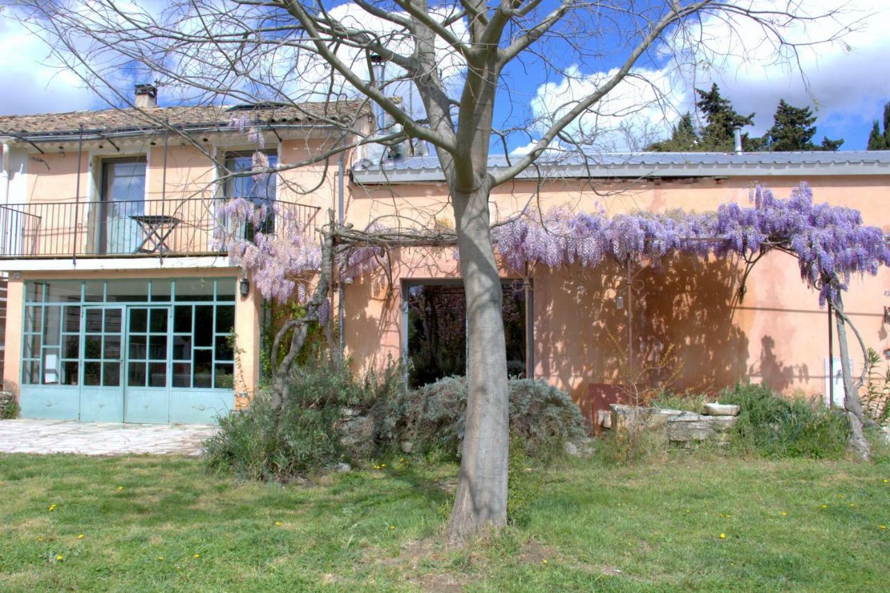 Mas Du Petit Claux Hotel Barbentane Exterior photo